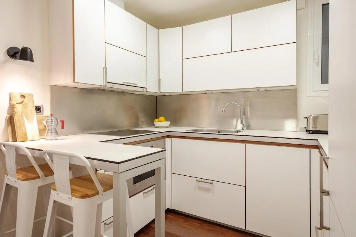 Apartment New Charming & Cozy Gem Central Location Barcelona