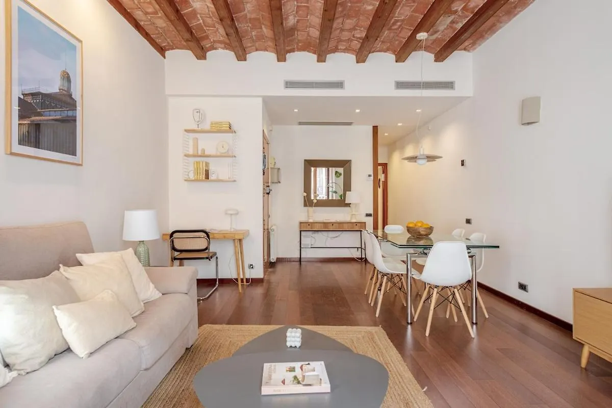 New Charming & Cozy Gem Central Location Barcelona Spanien