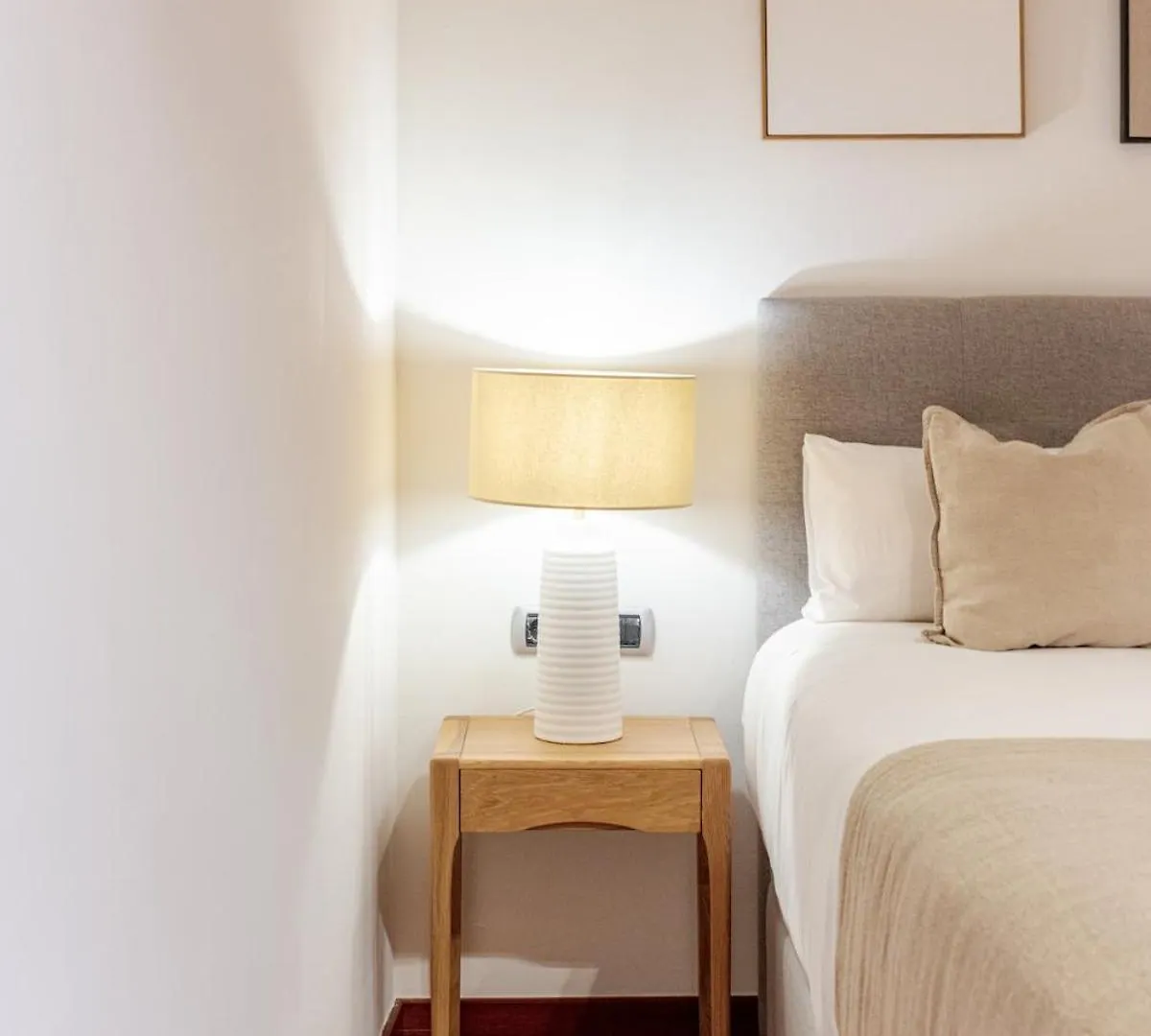 Apartment New Charming & Cozy Gem Central Location Barcelona